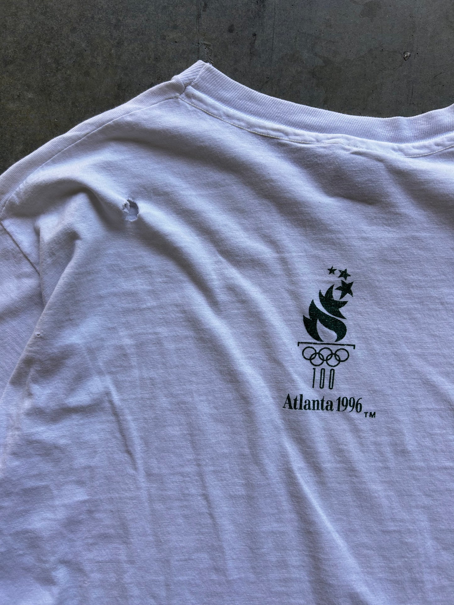 (L) 90’s Atl Olympic Tee