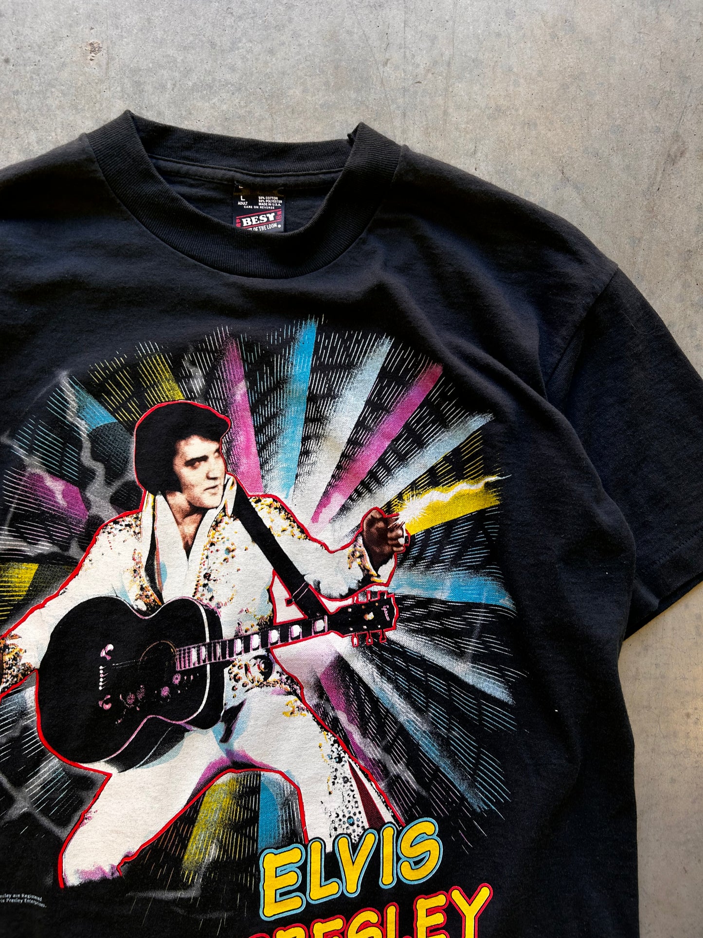 (L) 90’s Elvis Presley Tee