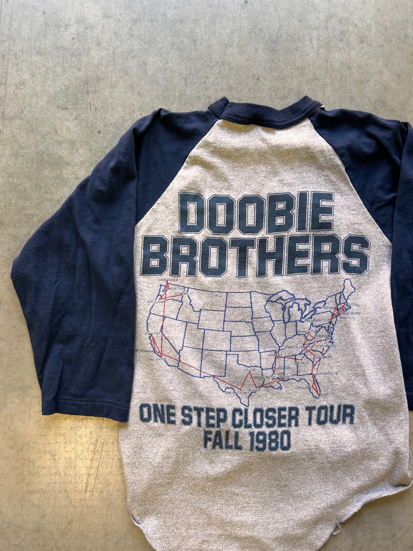 (S) 80’s The Doobie Brothers Quarter sleeve