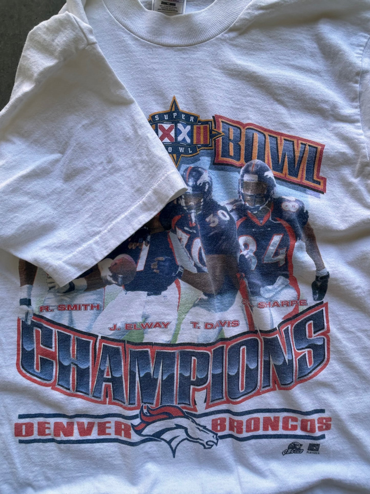 (M) 90’s Denver Broncos T