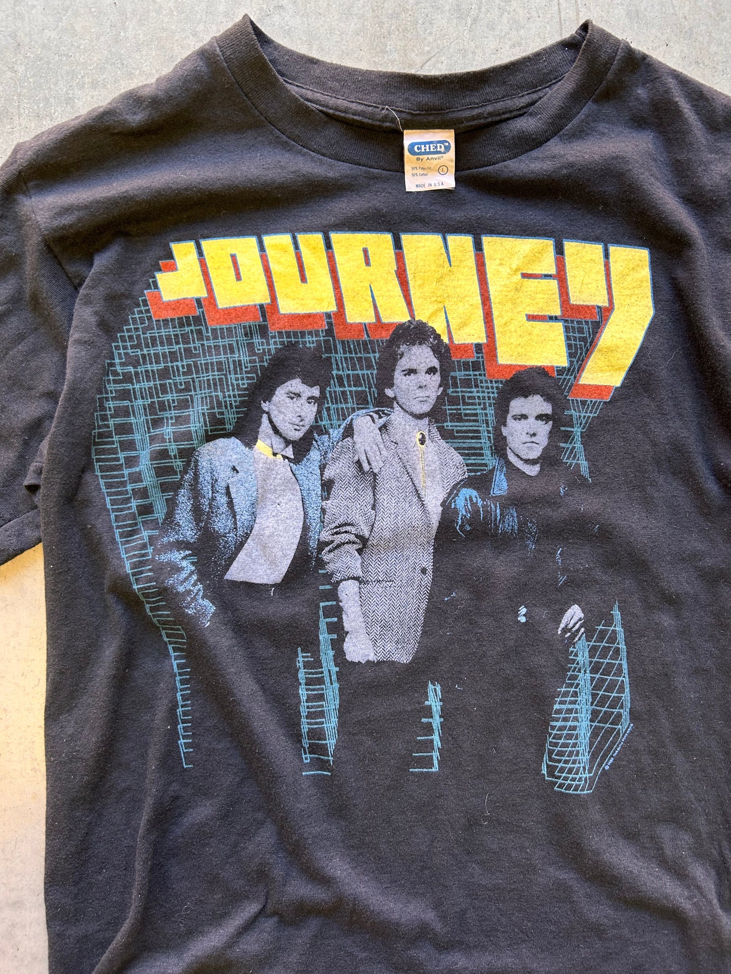 (L) 80’s Journey Tour Tee