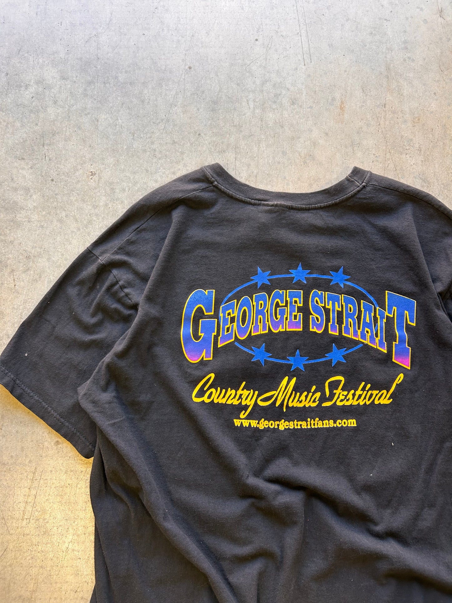 (XL) 90’s George Strait Tee