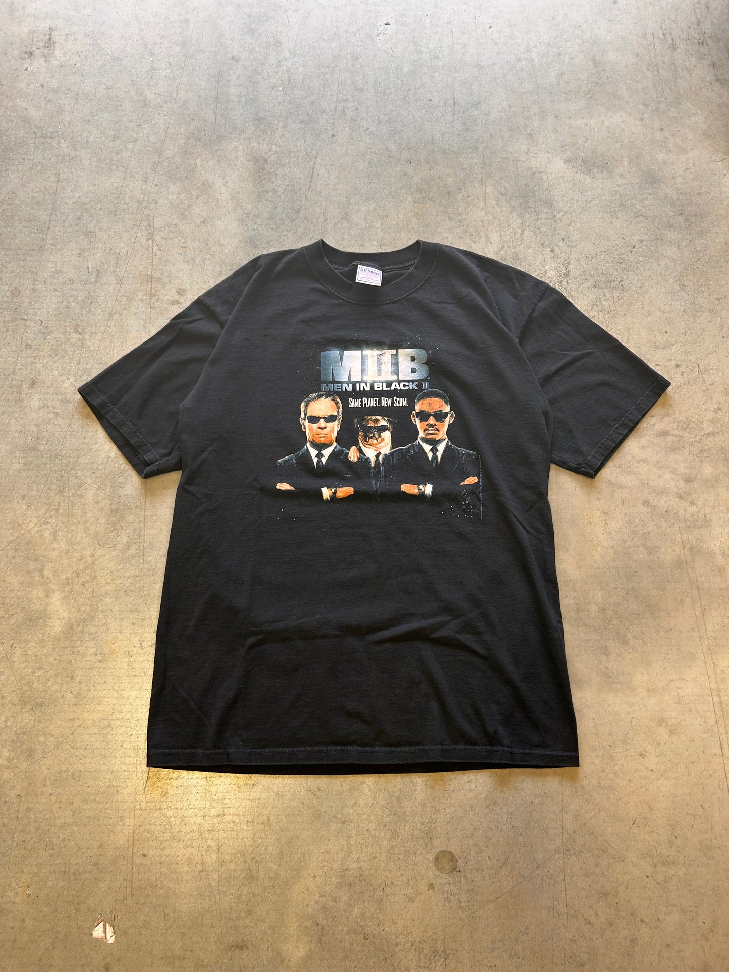 (XL) 02’ Men in Black ll promo tee