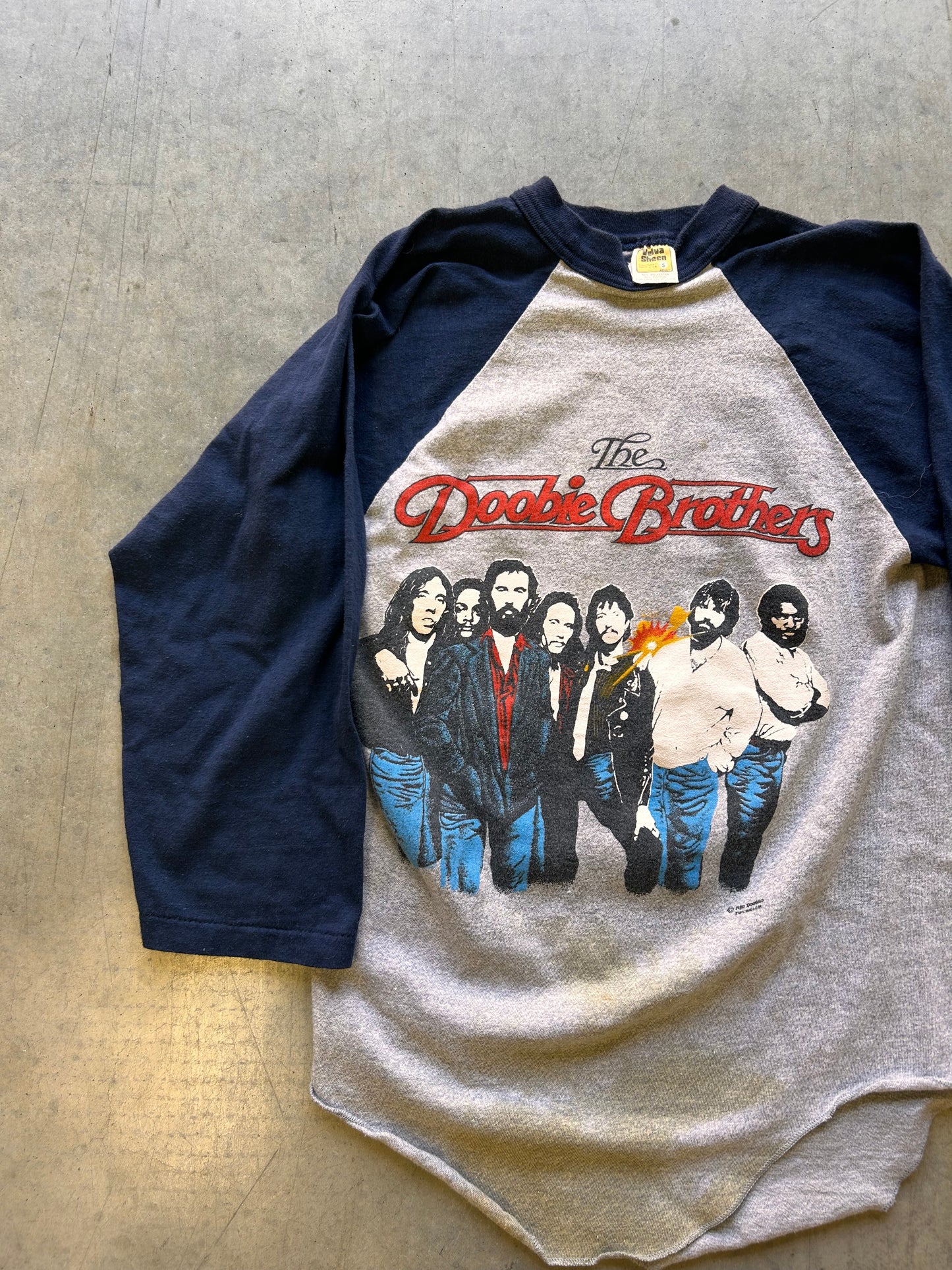 (S) 80’s The Doobie Brothers Quarter sleeve