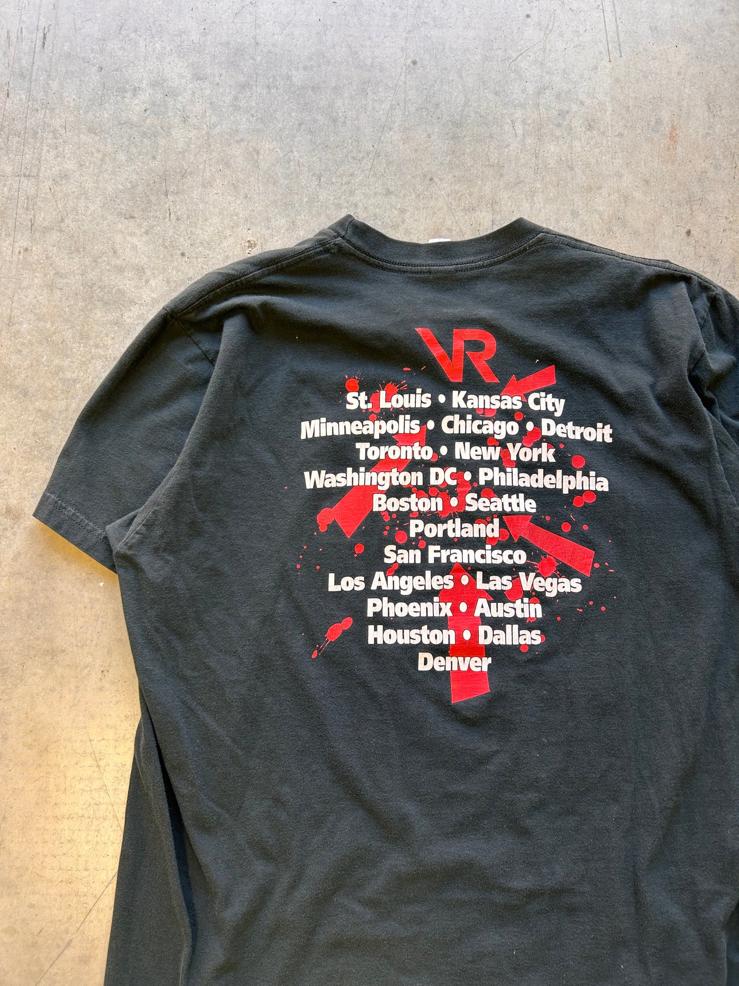 (L) 00’s Velvet Revolver Tour Tee